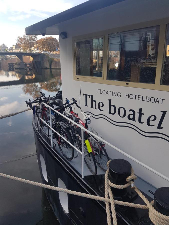 Hotel The Boatel Gent Bagian luar foto