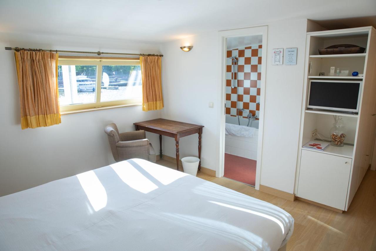 Hotel The Boatel Gent Bagian luar foto