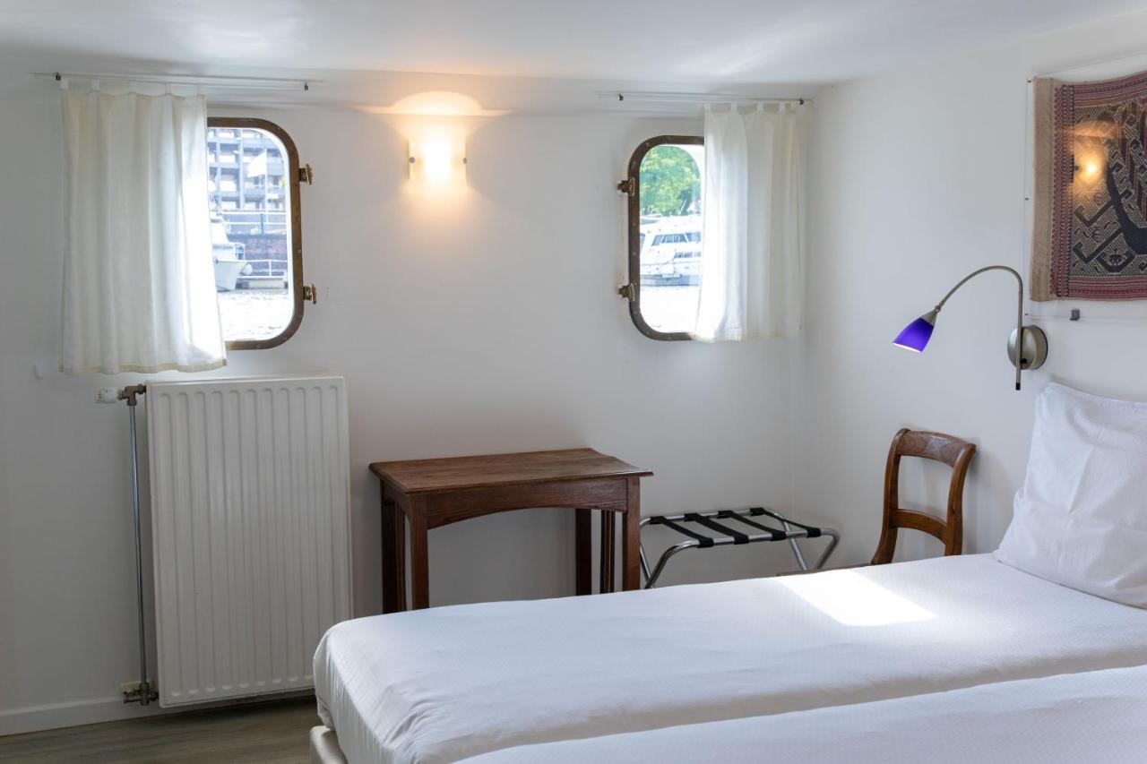 Hotel The Boatel Gent Bagian luar foto